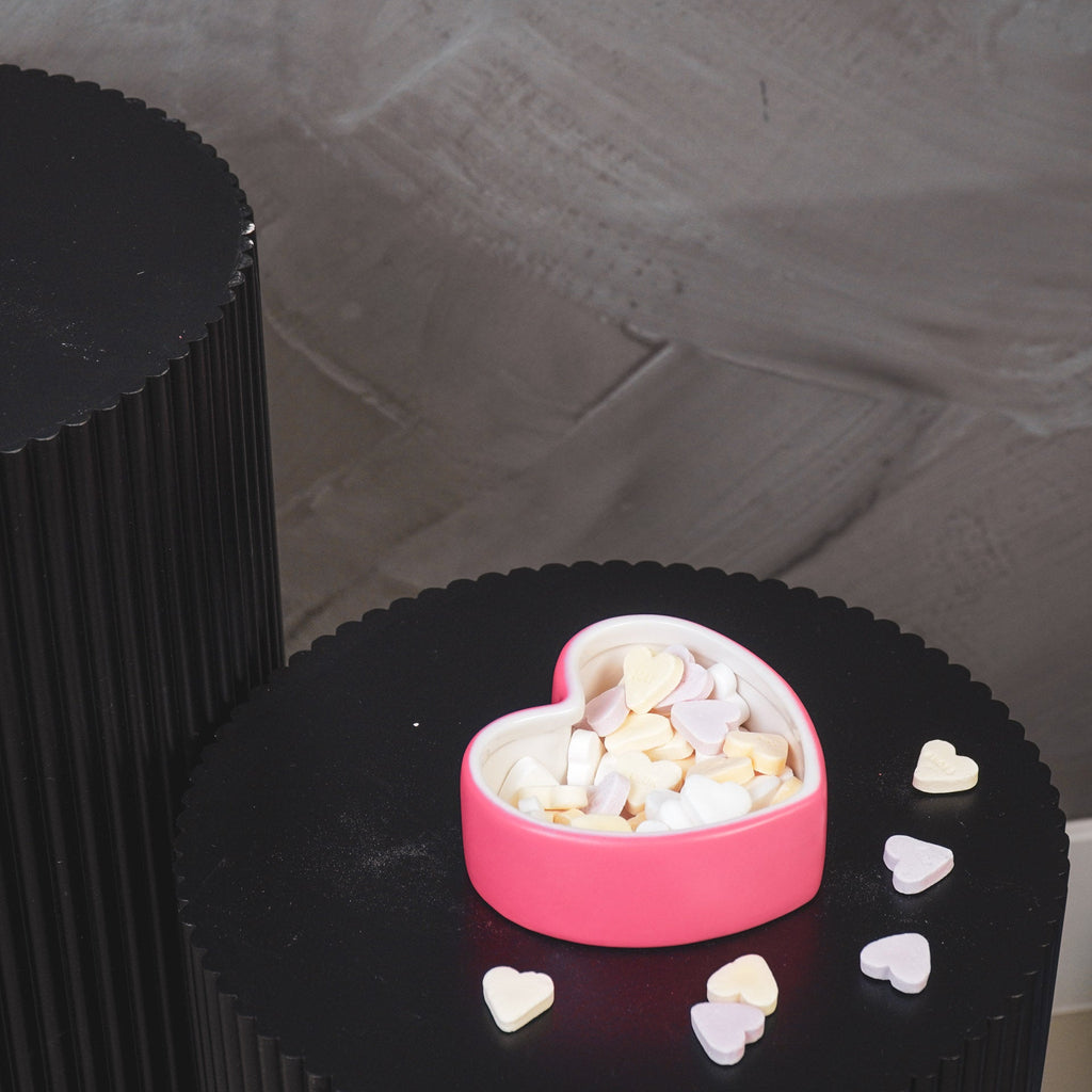 Deco Jar- Candy Heart 'HAPPY'- Neon Pink- 12x11,5x6cm