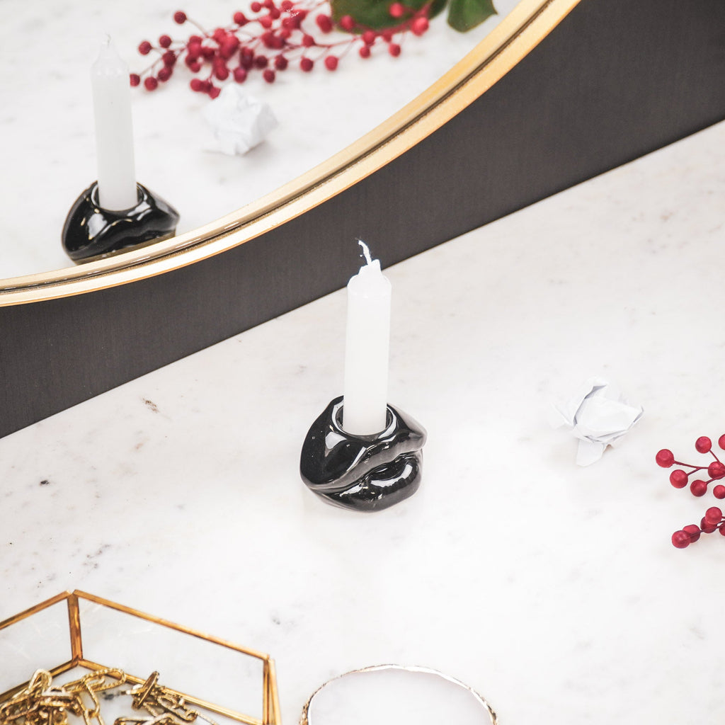 HV Lips Don't Lie Candleholder - Black -7x5,5x4cm
